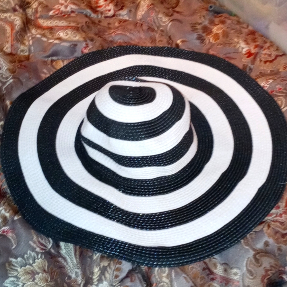 Huge Sun Fancy Hat Lady Striped dress Derby hat